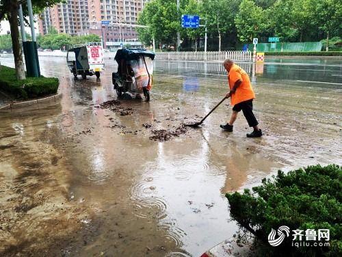 潍坊积水爆料事件最新,紧急救援行动中的城市考验  第2张